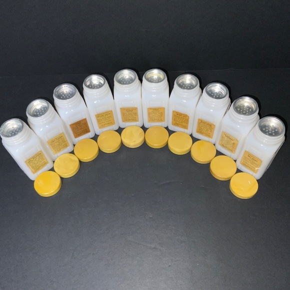 Set of 10 Griffith’s Yellow Spice Jars All Have Back Labels, Shaker & Yellow Cap - Picture 4 of 7